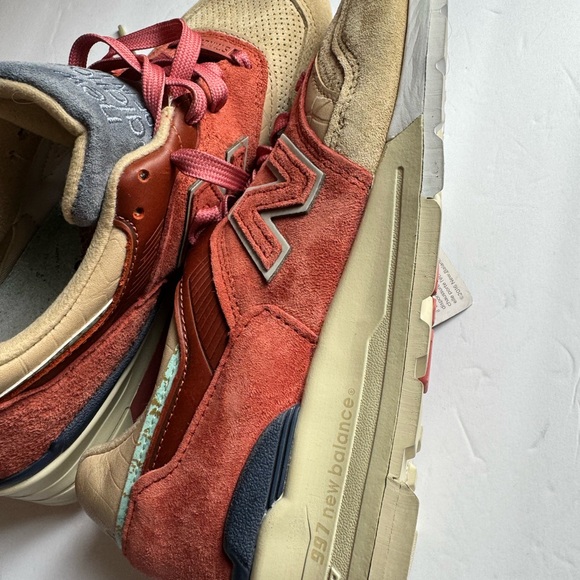 NWT New Balance 997 Sneakers - Picture 8 of 13